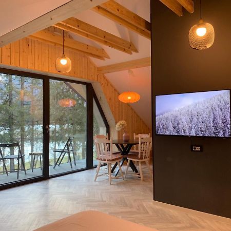 Pine Tree Holiday House Гозд Мартулек Екстериор снимка