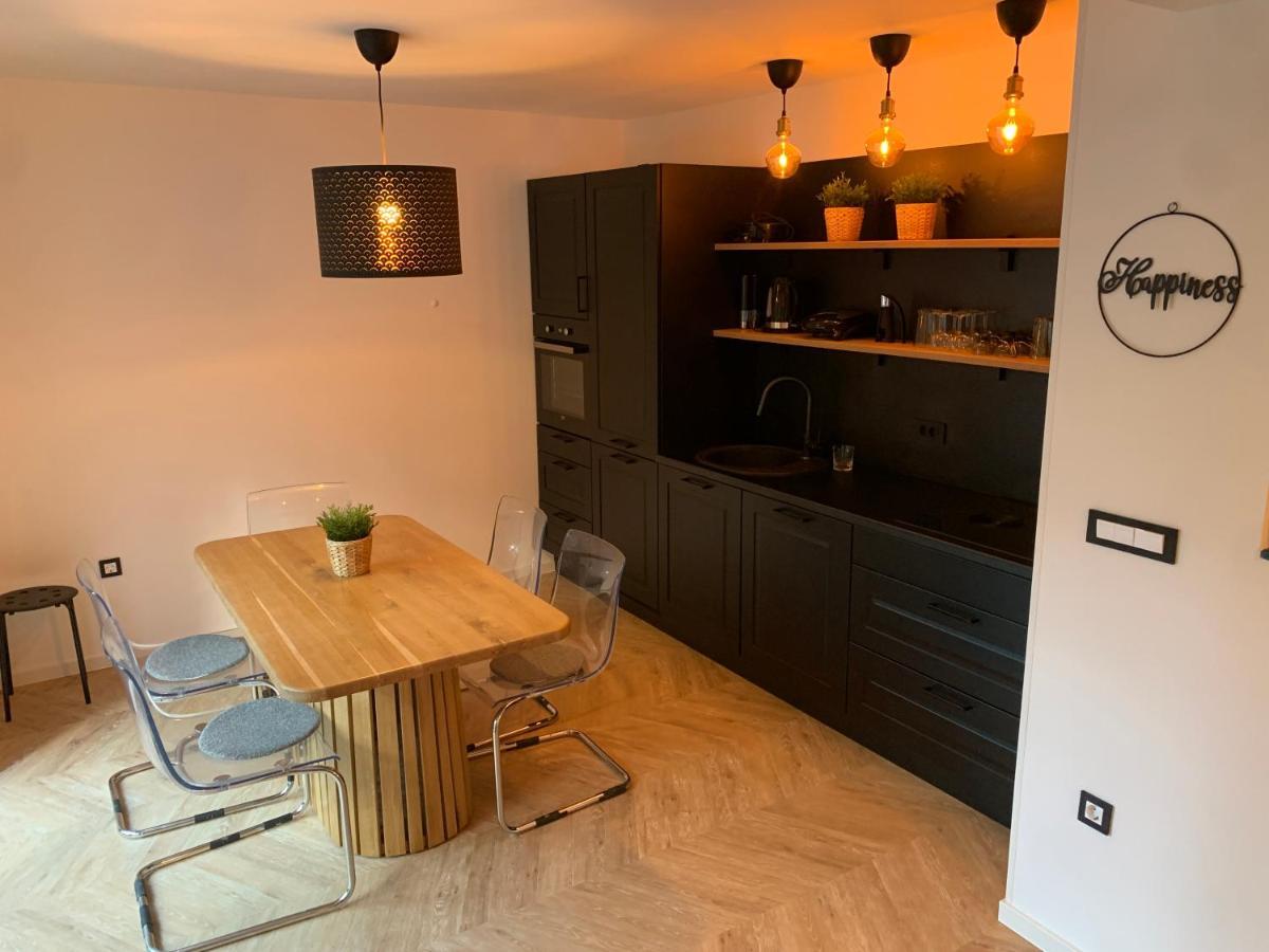 Pine Tree Holiday House Гозд Мартулек Екстериор снимка