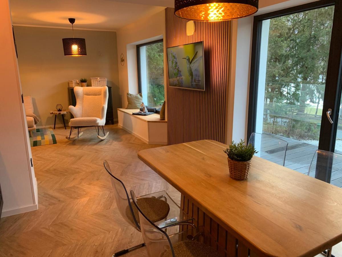 Pine Tree Holiday House Гозд Мартулек Екстериор снимка
